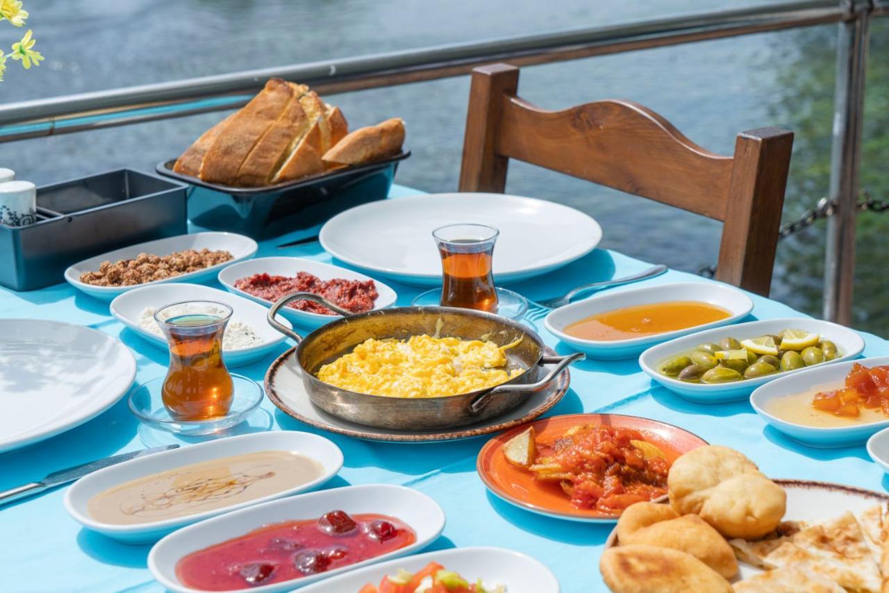 Mandalin Akyaka Hotel Akyaka  Bagian luar foto